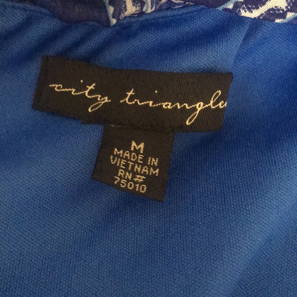 Blue and white sundress‎ maxi dress size medium - Picture 7 of 8